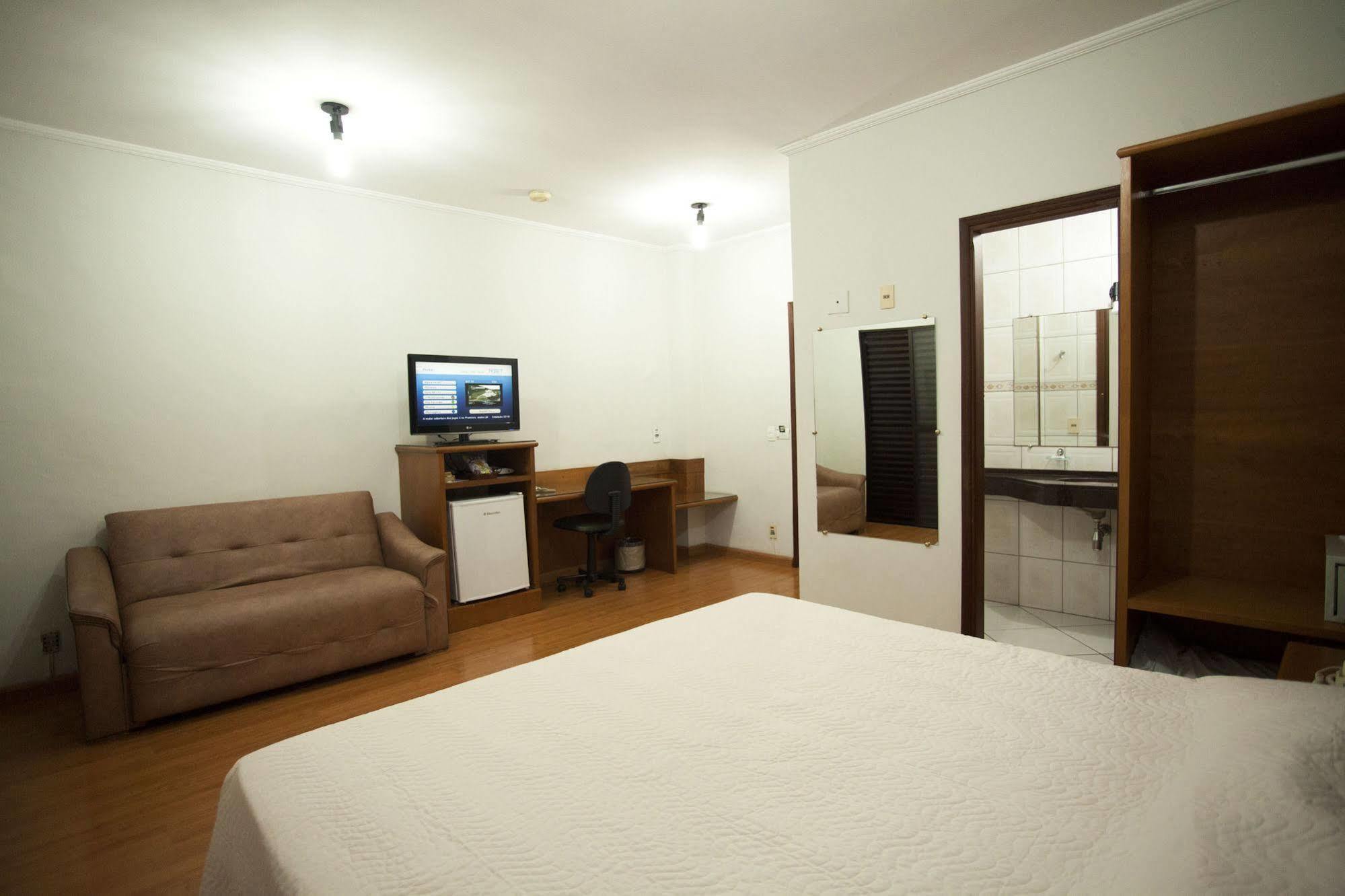 Indaia Hotel Residence Sao Carlos  Exterior photo